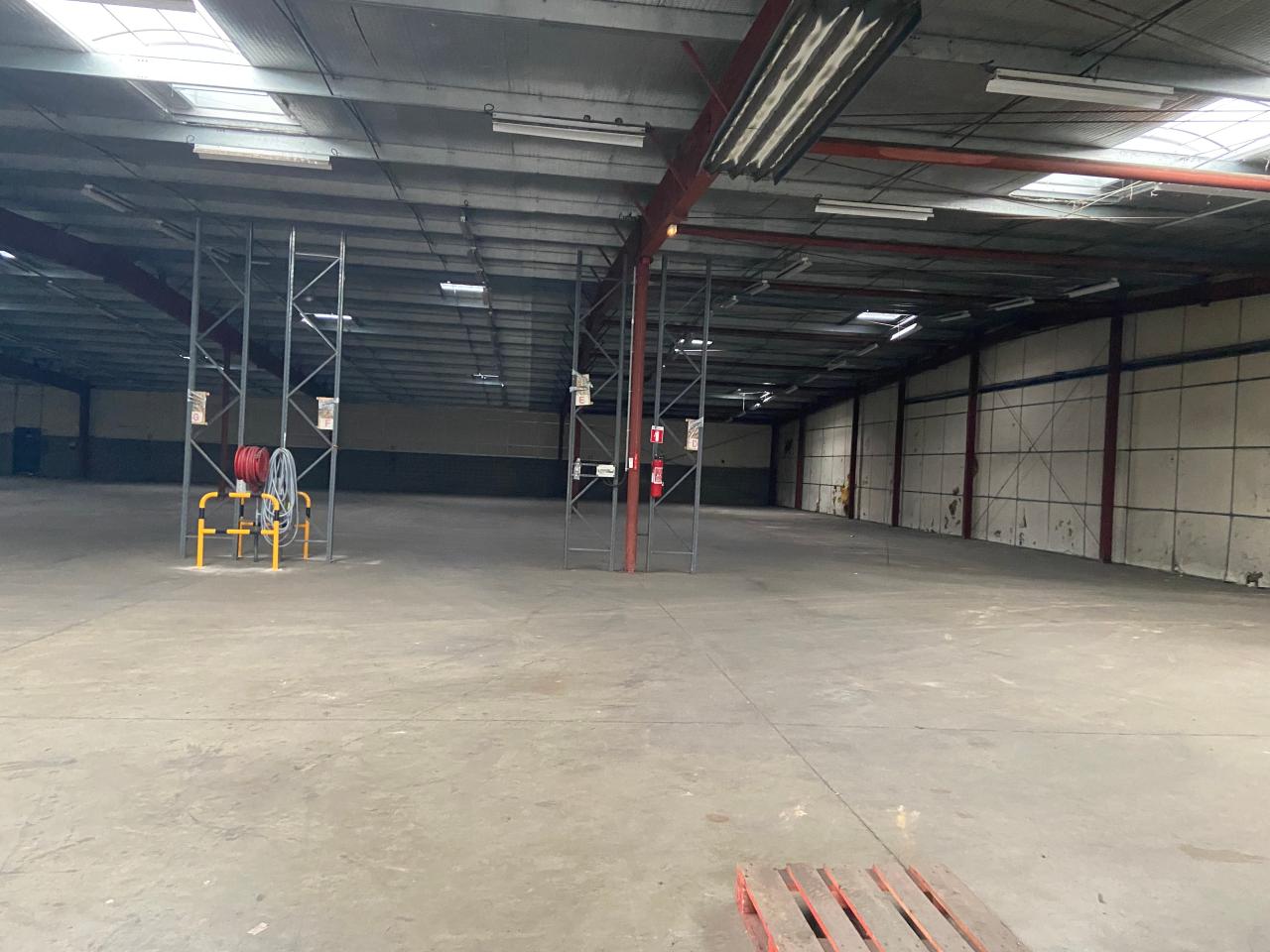 Local d'activité Saint-Quentin-Fallavier 2927m² Vente local d'activité Saint-Quentin-Fallavier Isère OVACT2534180 6
